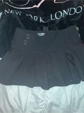 Fashion Nova Black Pleated Mini Skirt with Double Buckle
